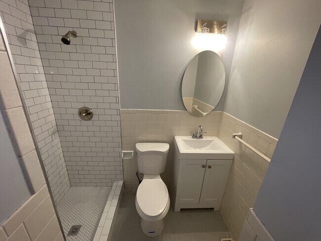 Building Photo - 3306 Elman Dr