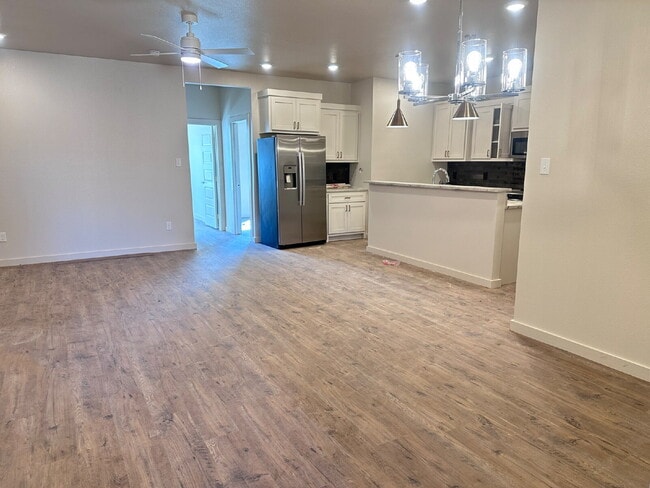 Building Photo - Charming 3-Bed, 2-Bath Home on Albany Ave – Spacious 1488 Sq Ft in Lubbock!