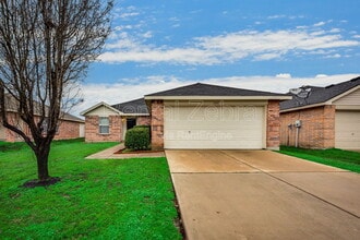 Building Photo - 1345 Castle Ridge Rd