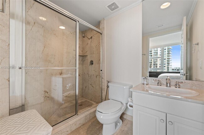 Building Photo - 3370 Hidden Bay Dr