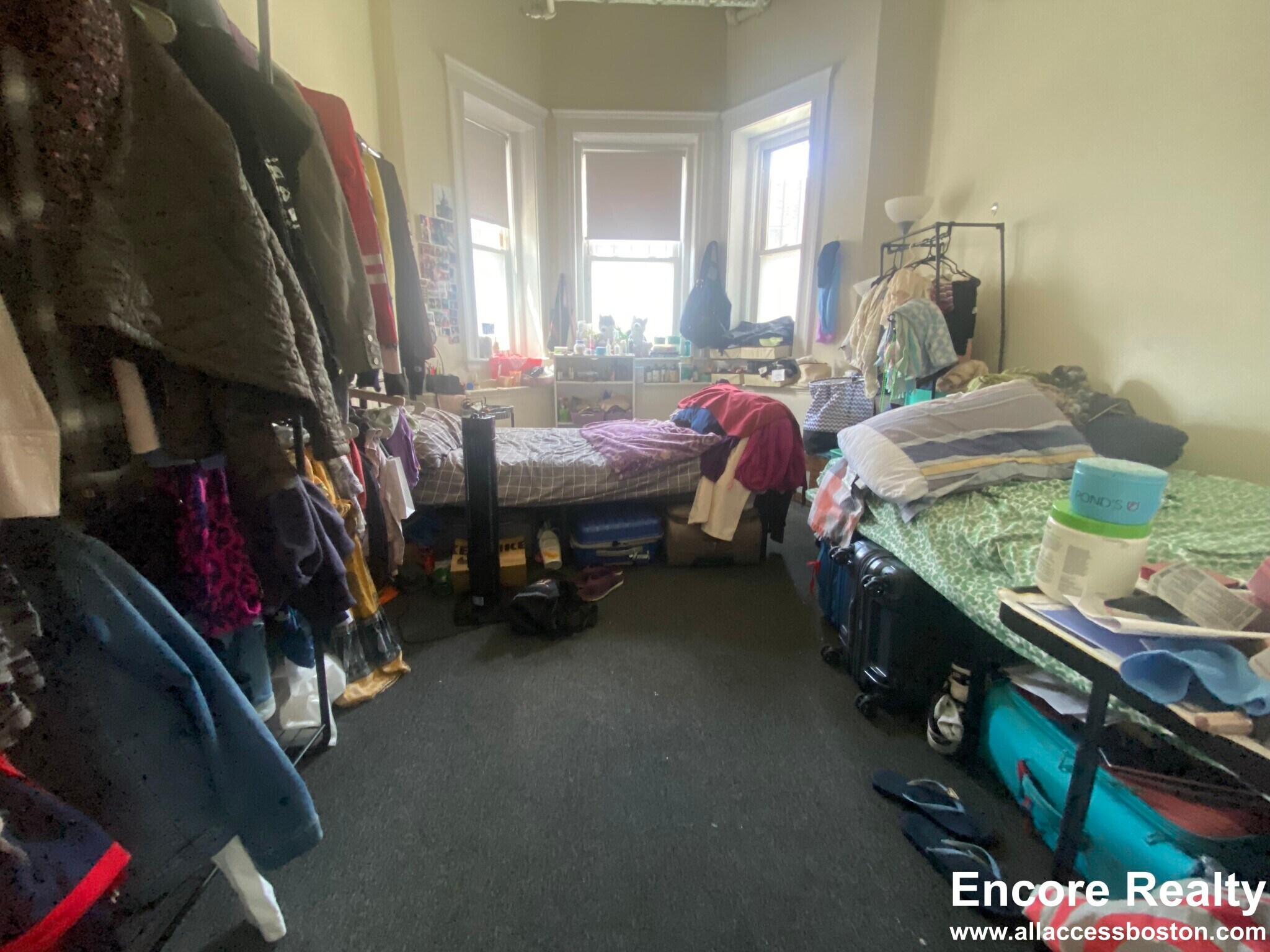 Building Photo - 1175 Boylston St