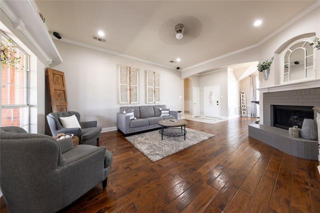 Building Photo - 801 Dickerson Cir