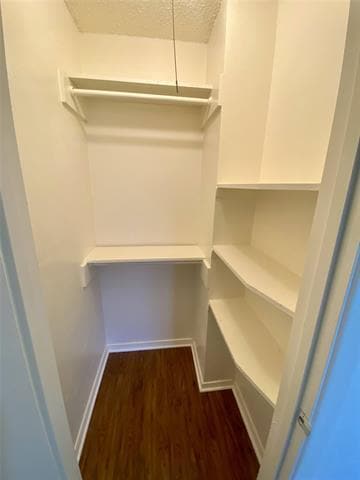 Building Photo - 7513 Meadowbrook Dr