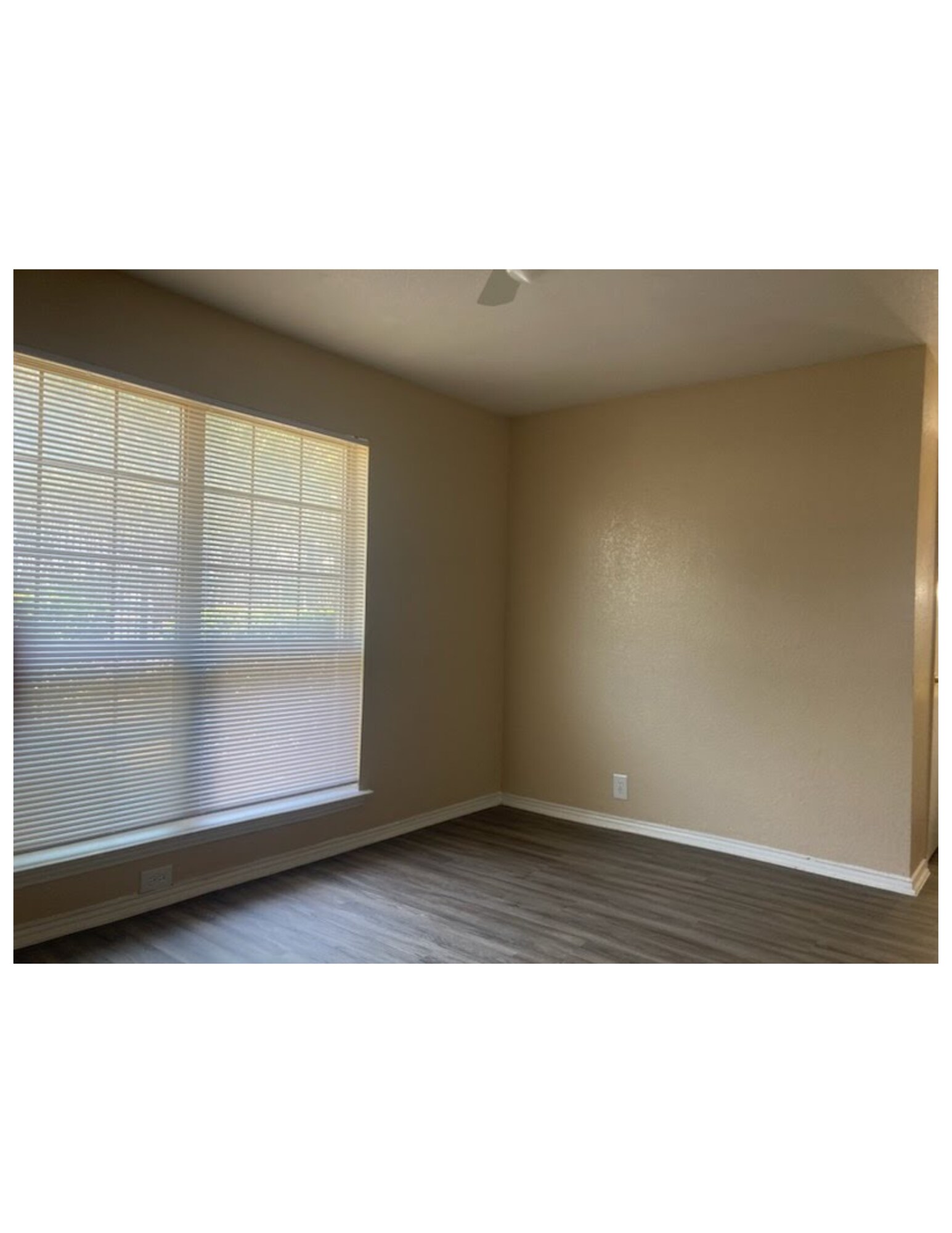 Building Photo - 2701 Green Oaks Rd