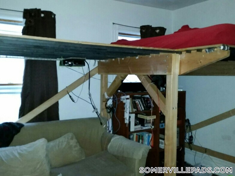 Building Photo - 339 Beacon St