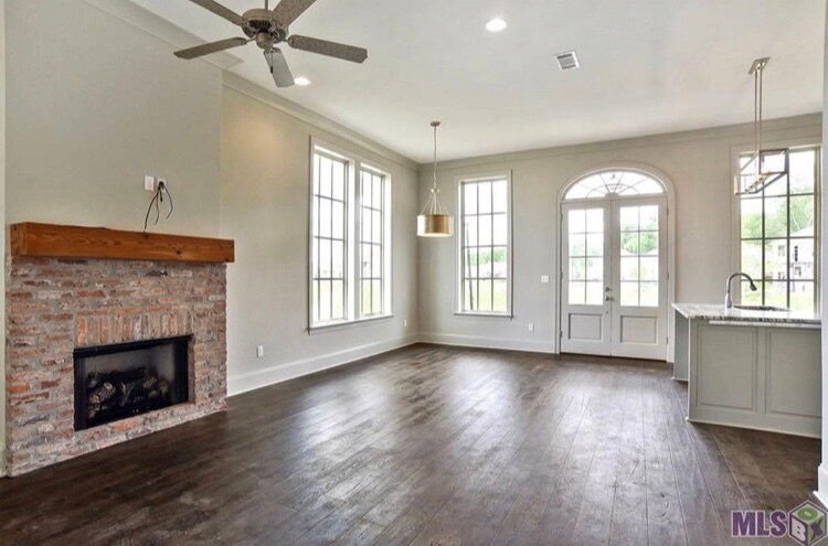 Building Photo - 10851 Cane Mill Ln