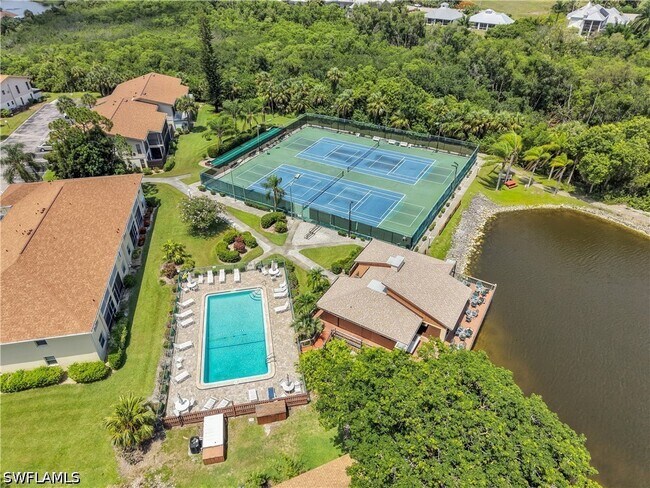 Building Photo - 5713 Foxlake Dr