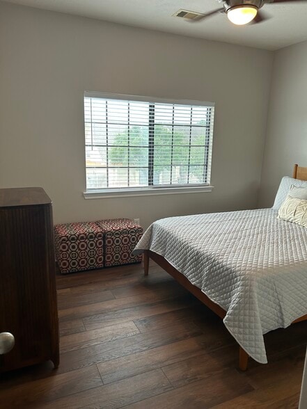 Upstairs bedroom 3 - 3602 Cedar Flats Ln