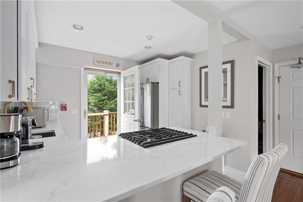 Building Photo - 22 Stockholm St