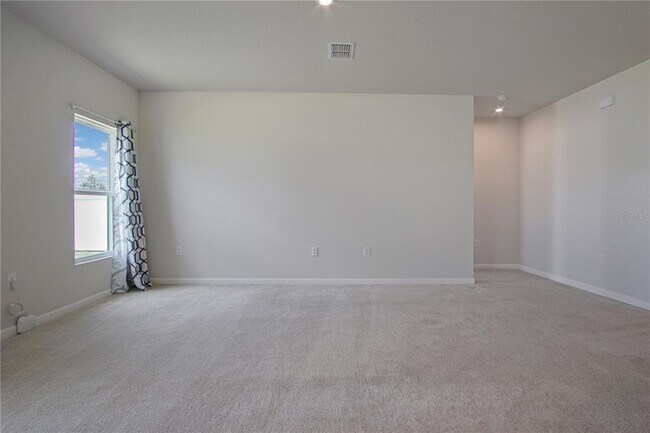 Building Photo - 1173 Lexington Ln