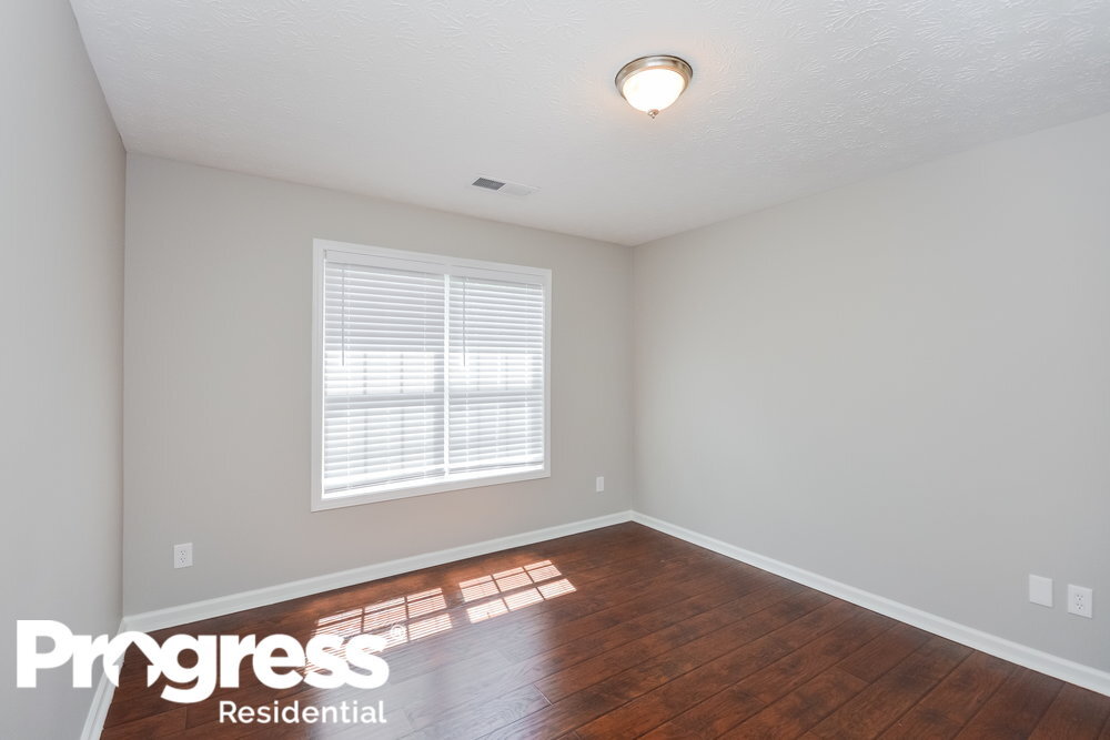Building Photo - 3390 Wrenwood Ct