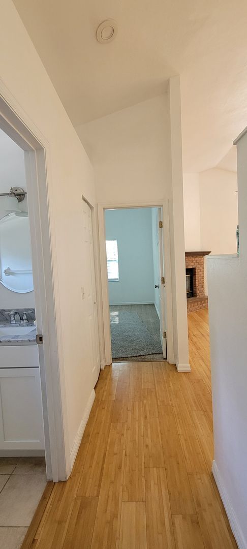 Building Photo - 3 Bedroom/2 Bath Home in Cherry Tree