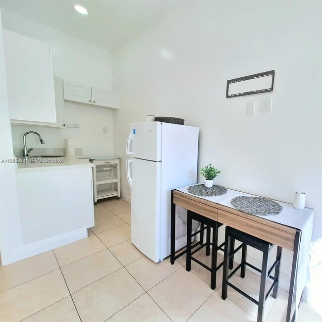 Building Photo - 13249 SW 200th Terrace