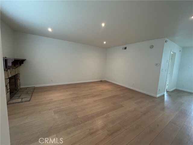 Building Photo - 28037 Ridgebrook Ct