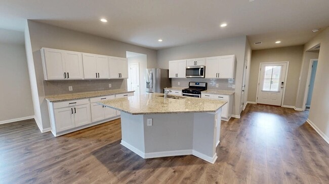 Building Photo - 3741 Barn Owl Dr