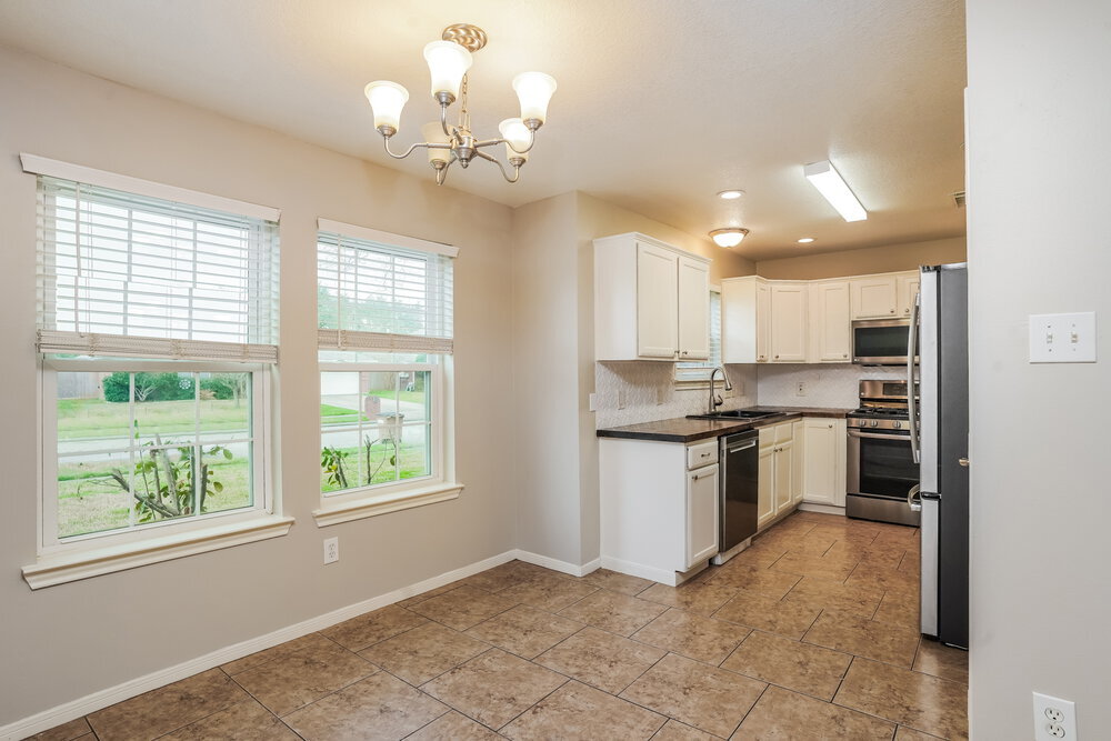 Building Photo - 216 Green Isle Ave