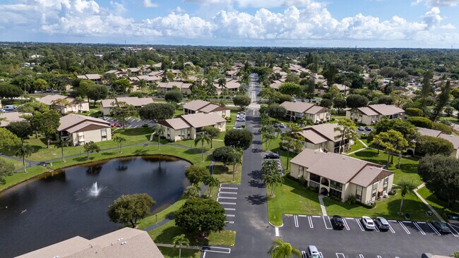 Building Photo - 3624 La Aires Ct