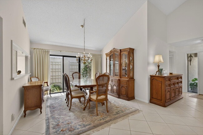 Building Photo - 17001 Freshwind Cir