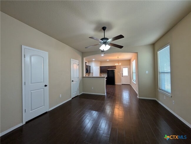 Building Photo - 1028 Brown Rock Dr