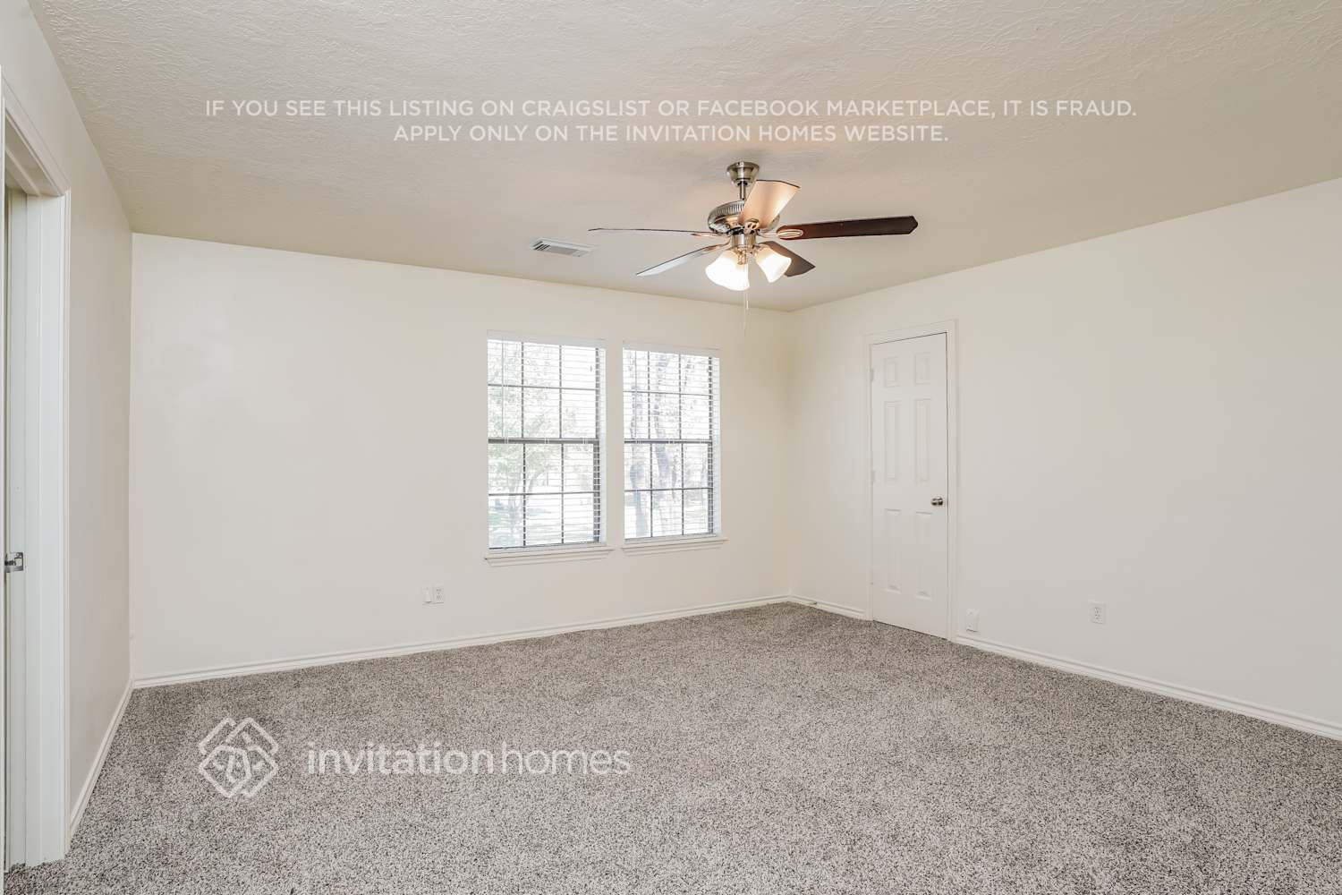 Building Photo - 11903 Gardenglen Dr