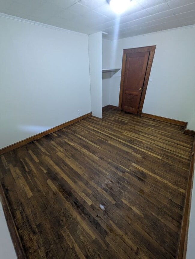 Building Photo - 1BD/1BA Unit in Hickory