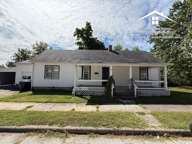 Primary Photo - 110 W 3rd St