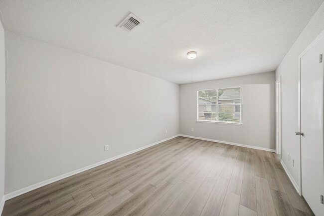Building Photo - 9036 Kerrwood Ln