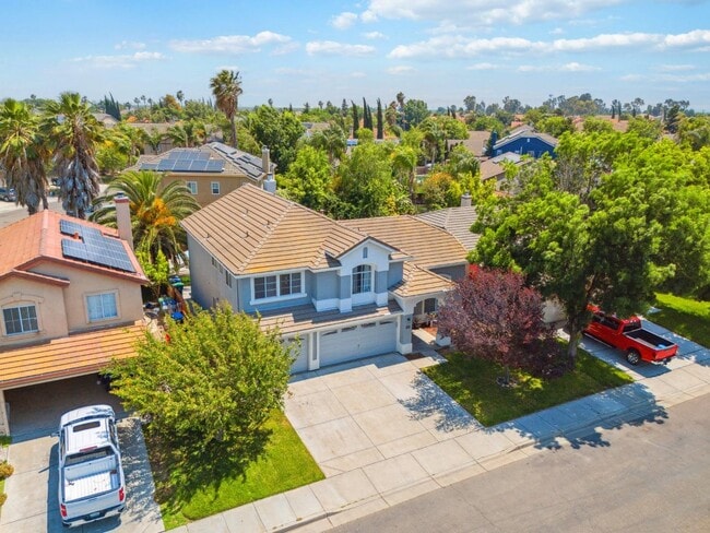 Building Photo - 1009 Garden St