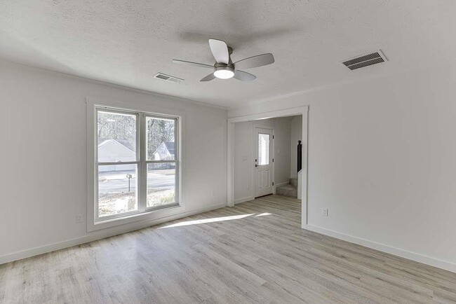 Building Photo - 1225 Shelton Way