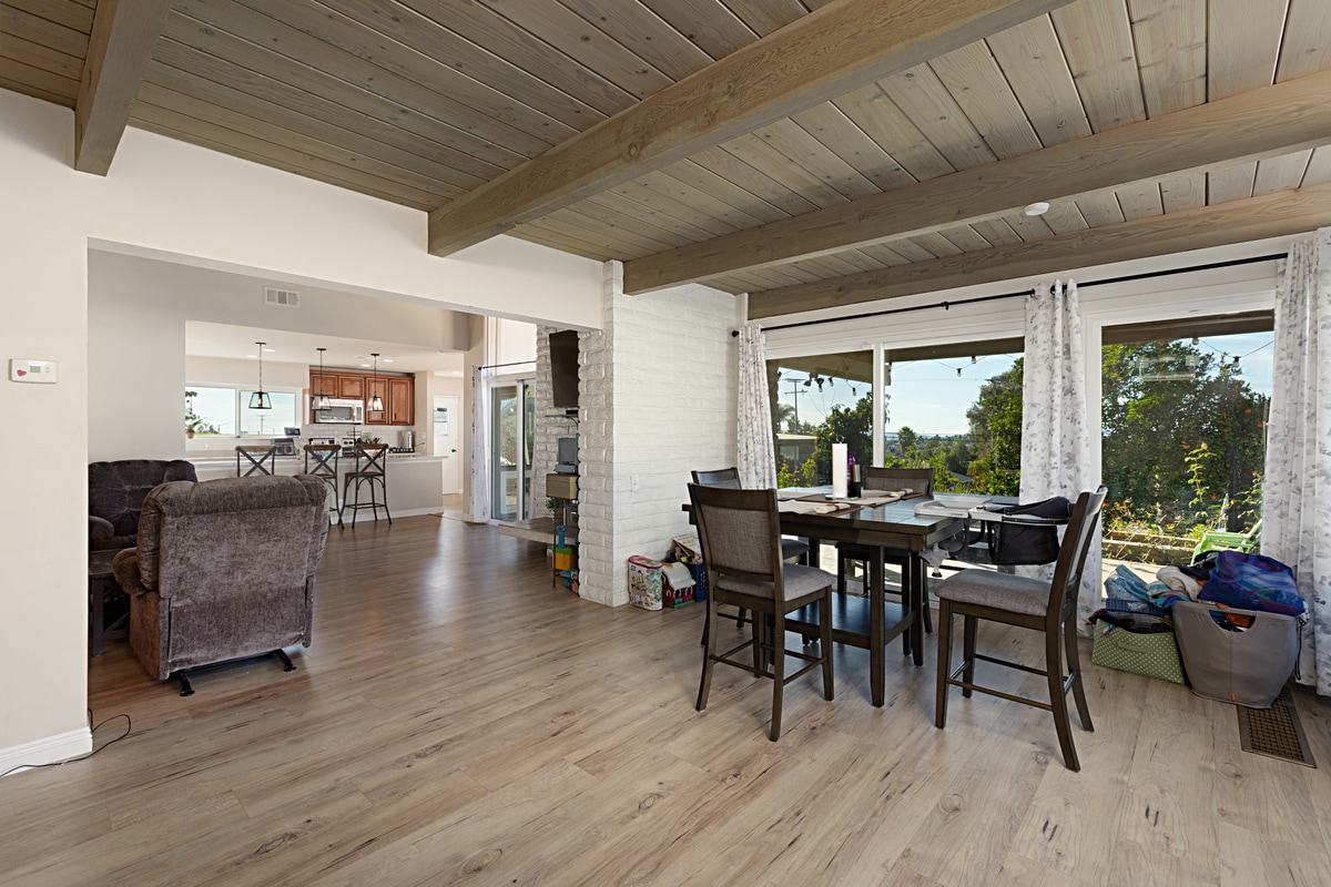 Building Photo - 1720 Via Entrada