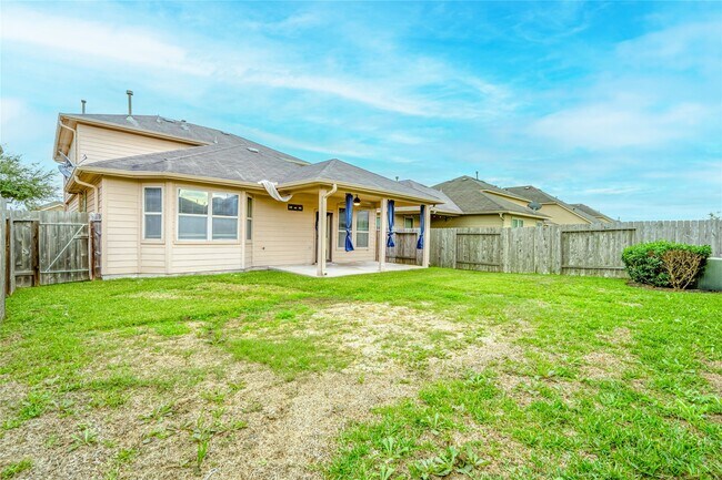 Building Photo - 13910 Merganser Dr