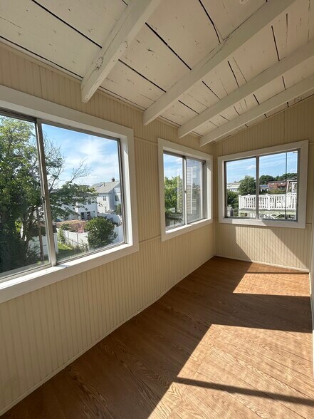 Building Photo - 60 Litchfield St