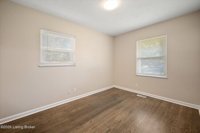 Building Photo - 5110 Red Fern Rd
