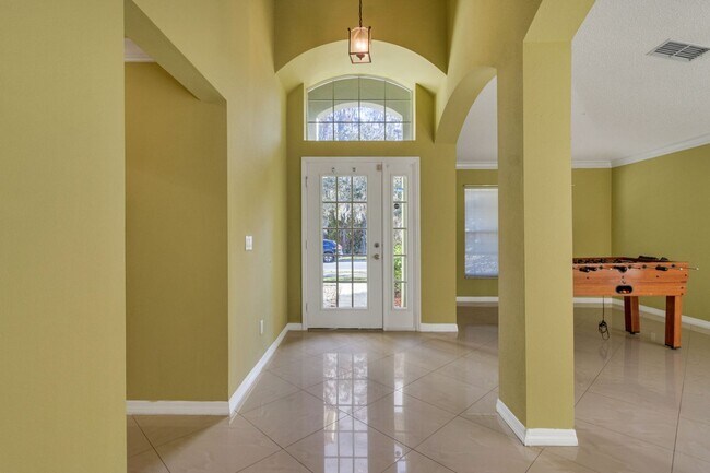 Building Photo - Spacious 5BR Home in Vista Lakes Near Lake Nona & Airport!