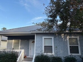 Building Photo - 261 County Line Rd