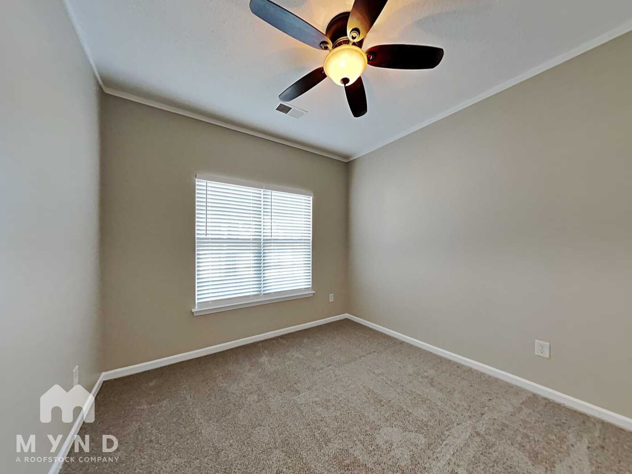 Building Photo - 166 Bluffton Rd