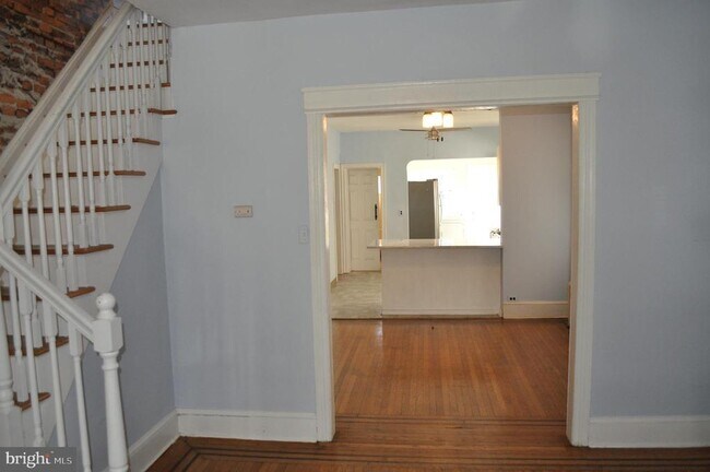 Building Photo - 4104 Terrace St