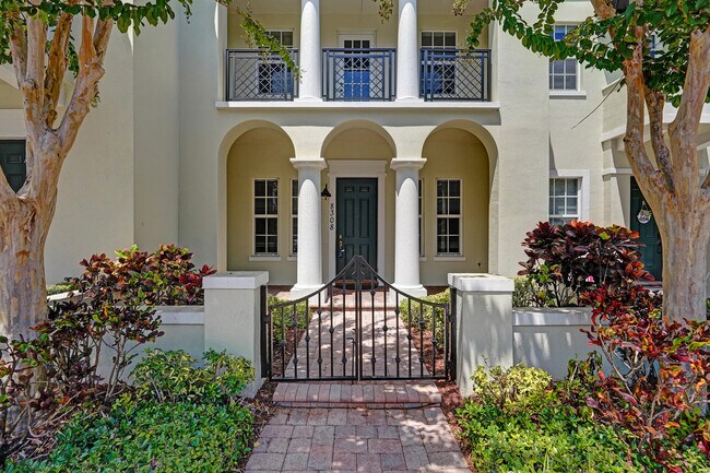 Building Photo - 8308 NW 9th Ave