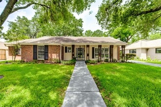 Building Photo - 2602 Briarbrook Dr