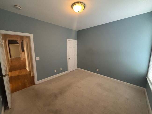 Building Photo - 3 Bed 2 Bath Home on Greenville Loop