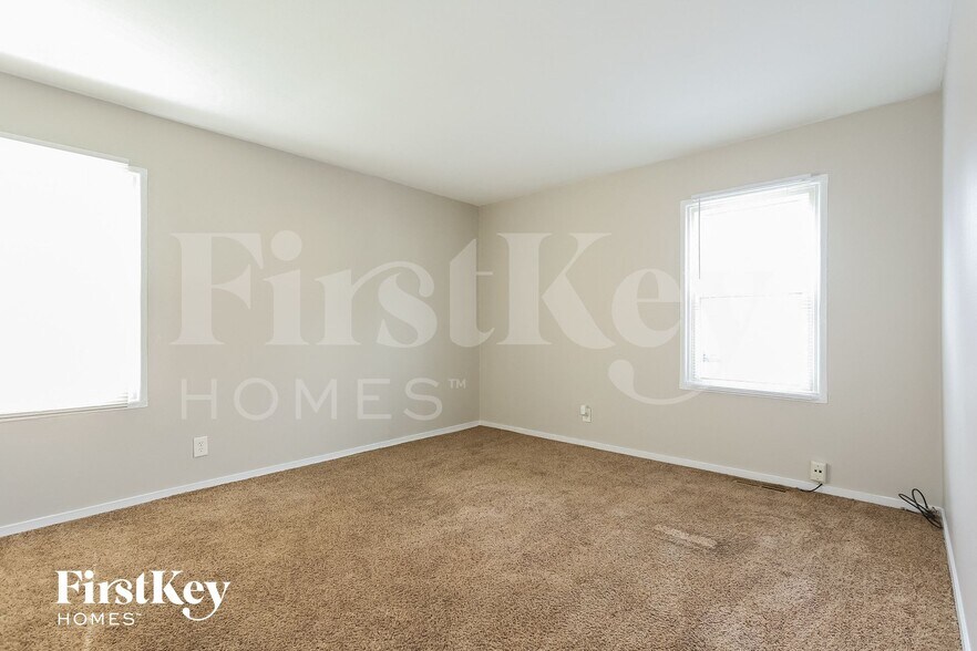 Building Photo - 315 Four Winds Way