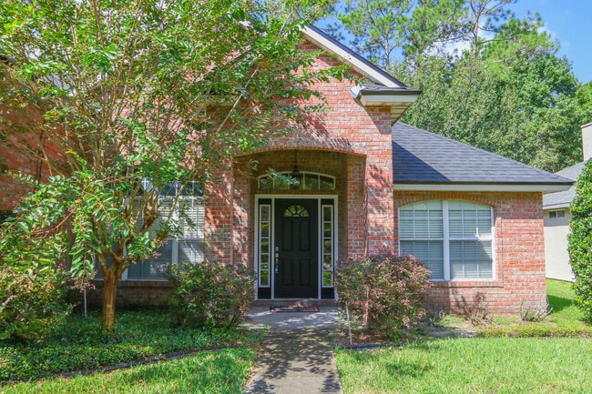 Building Photo - 8898 Canopy Oaks Dr