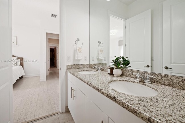 Building Photo - 5292 S Sterling Ranch Cir