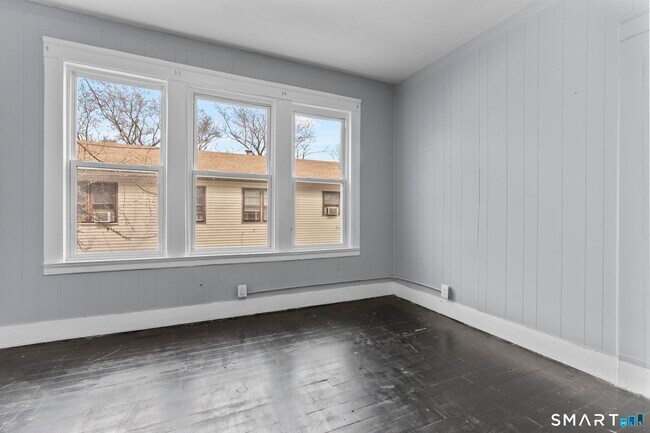 Building Photo - 78 Shelton Ave