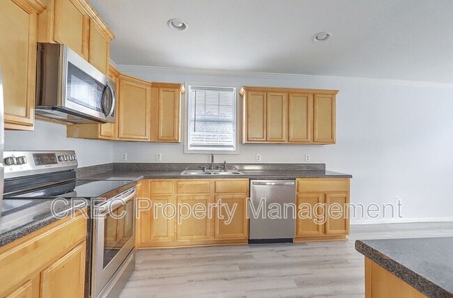 Building Photo - 2533 Celestial Ct