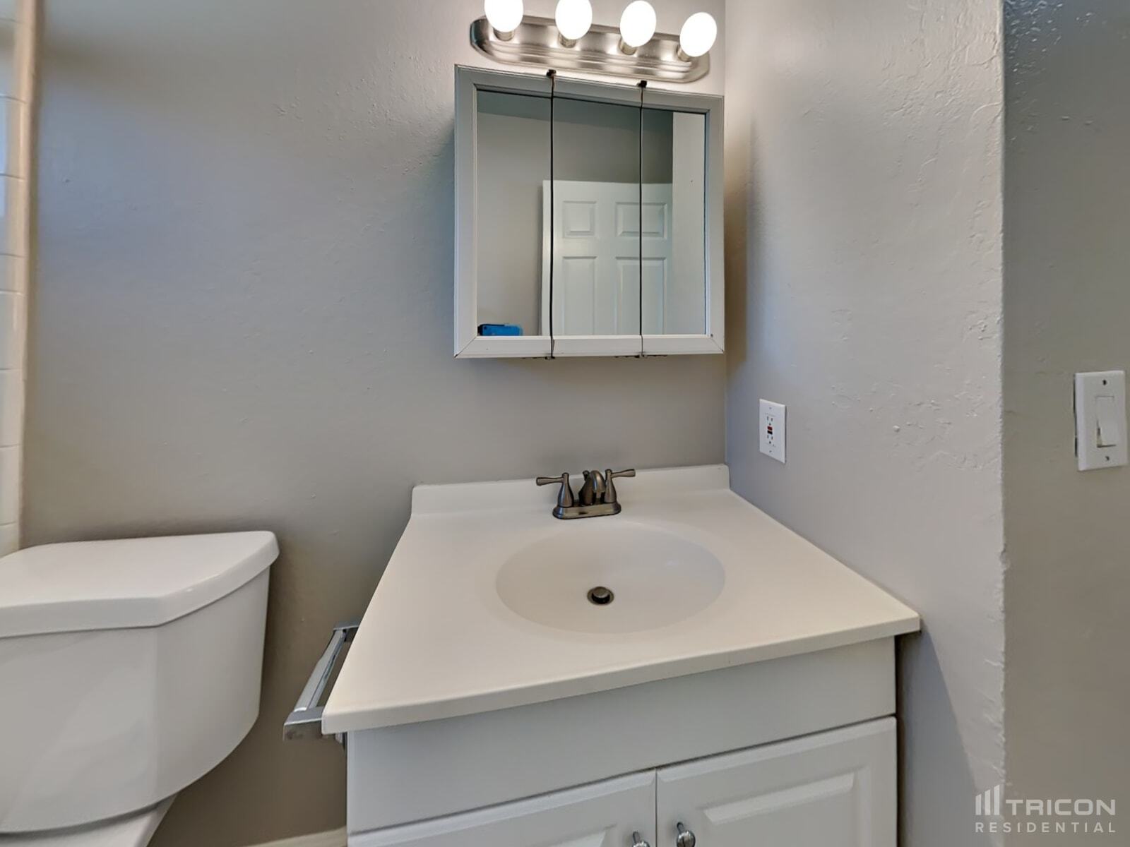 Building Photo - 1276 Alderwood Way