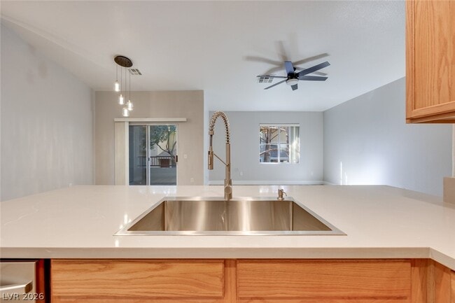 Building Photo - 1008 Domnus Ln