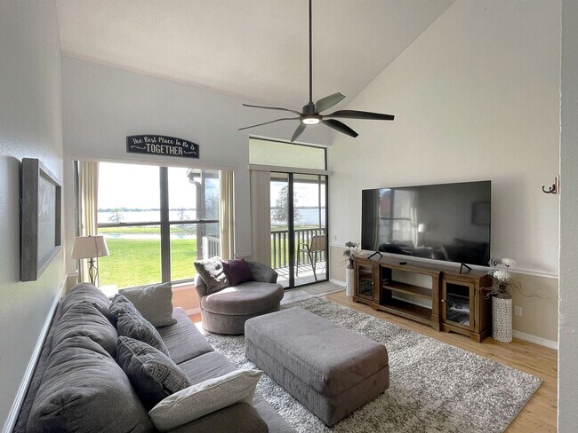 Building Photo - Two-Bedroom Condo in Winterset Community