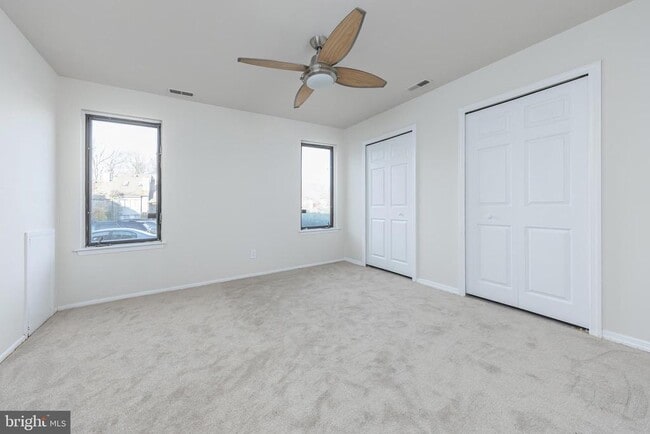 Building Photo - 1825 The Woods II