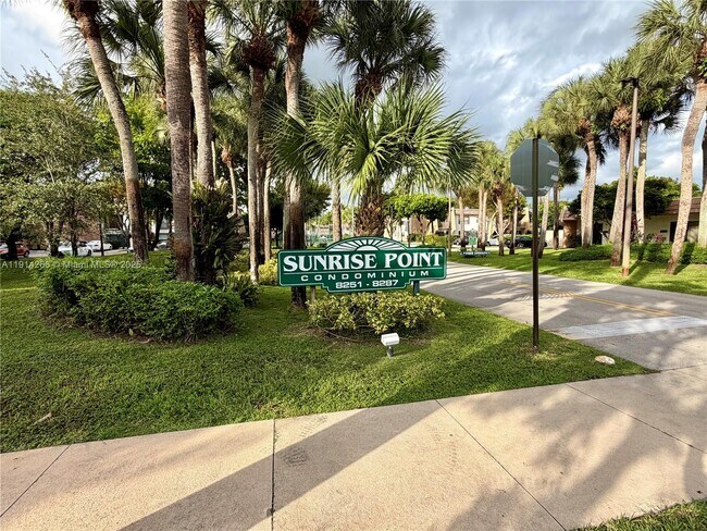 Building Photo - 8281 SW 128th St